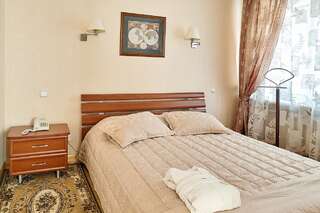 Отель Отель Надежда Днепр Апартаменты с 2 спальнями-3