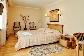 Отель Отель Надежда Днепр Апартаменты с 2 спальнями-4